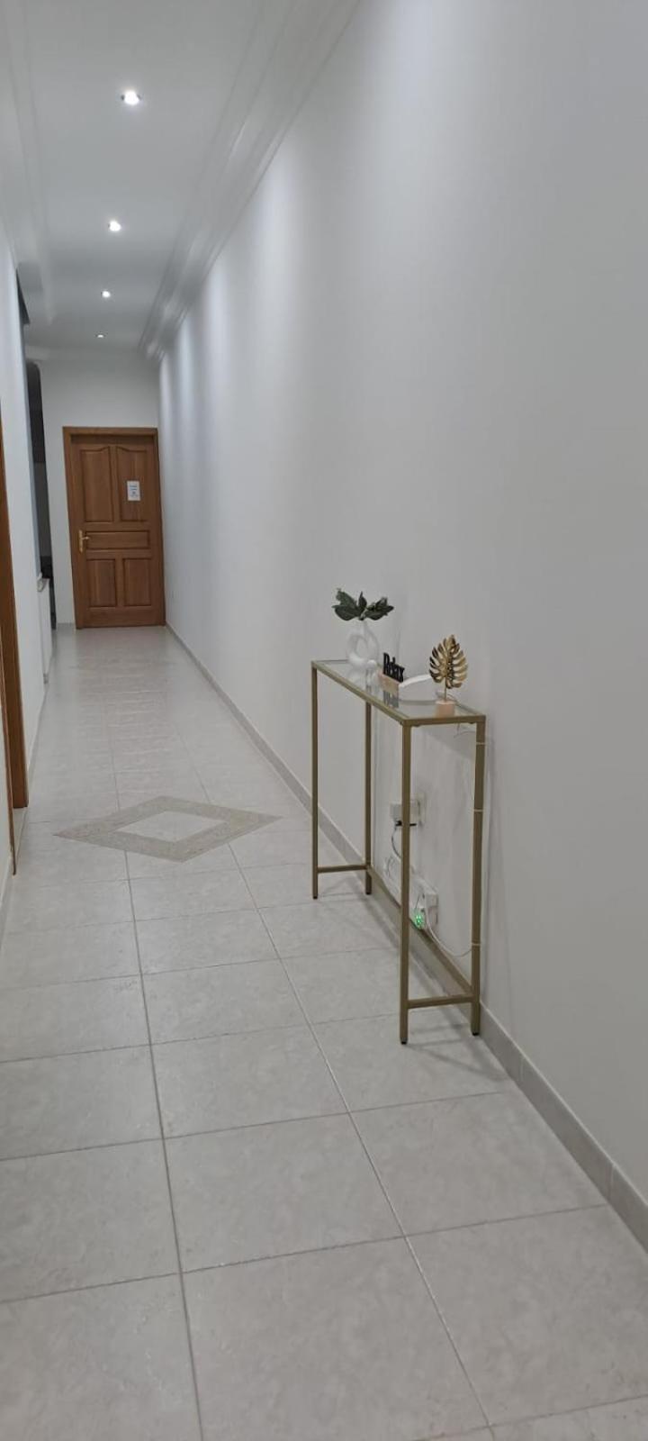 Spacious Getaway In With Terrace & Garage * Attard